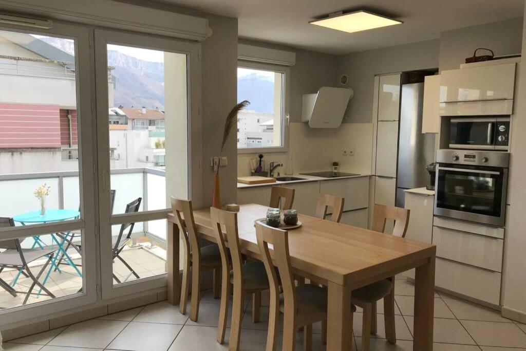 Le Cezanne - Centre Ville, Balcon, Garage Annecy Eksteriør billede